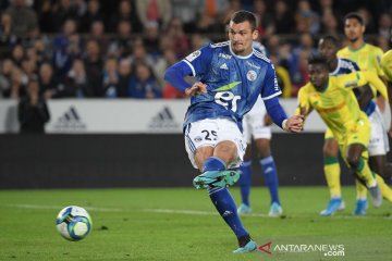 Strasbourg akhirnya petik kemenangan perdana, Nantes jadi korban