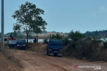 Pedagang air tambang bauksit menjamur saat krisis air