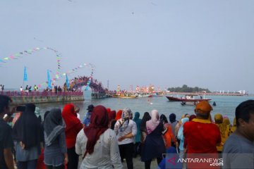 Keseruan Oceanic Folk Festival Jakarta di Pulau Tidung