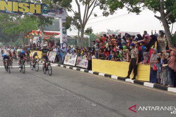 Tour de Siak, pebalap BSP Siak Nur Fathoni juarai etape empat