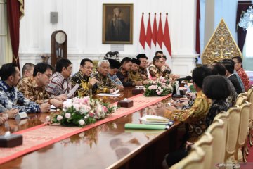 DPR tunda empat RUU yang diminta Presiden