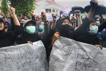 Unjuk rasa mahasiswa di Malang menolak revisi KUHP