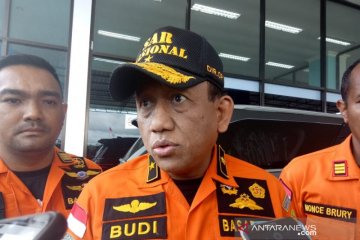 Pesawat Twin Otter PK-CDC diduga jatuh setelah menabrak gunung