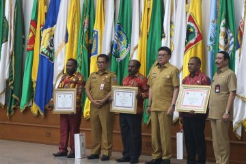 Mendagri rapat koordinasi dengan perwakilan DPRD Papua-Papua Barat