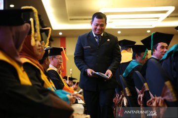 1.740 mahasiswa UINAM diwisuda