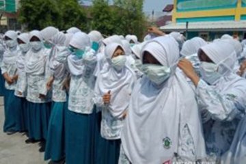 Pemkab Solok Selatan akhiri masa libur sekolah akibat kabut asap