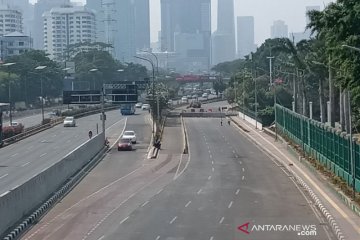 Pascakericuhan, akses Jalan Gatot Subroto depan DPR RI masih ditutup