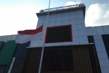 Dinas Kesehatan Papua pasang bendera setengah tiang untuk Dokter Soeko