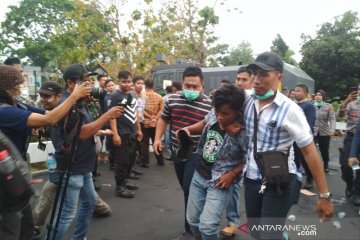 Empat terduga provokator diamankan Polisi saat demo mahasiswa NTB