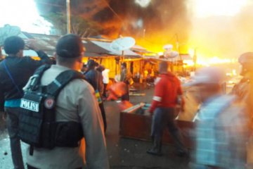 Papua Terkini - Polisi sebutkan 150 rumah kios terbakar di Oksibil