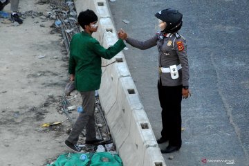 Unjuk rasa mahasiswa dan pelajar di Makassar