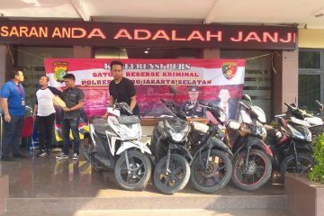 Polisi tangkap lima pelaku pencurian motor di Jakarta Selatan