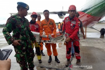 Pendaki VRI temukan black box pesawat Twin Otter