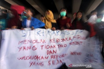 Aksi mahasiswa Makasar