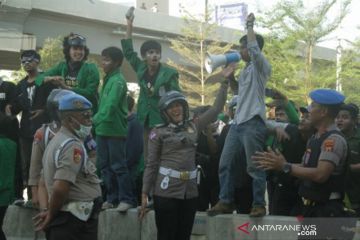 Tolak UU KPK