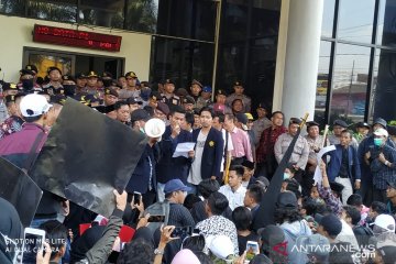 BEM Unej sepakati pertemuan mahasiswa dengan Jokowi harus terbuka