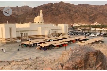 Kenang gugurnya para syuhada di Jabal Uhud