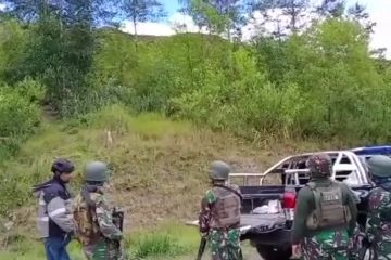 Aparat TNI-Polri kejar KKB pelaku teror di Ilaga