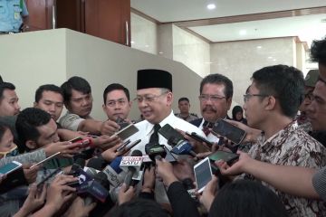 Bamsoet siap temui perwakilan mahasiswa di dalam gedung