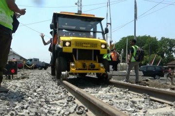 Pengecekan jalur ganda kereta Madiun-Ngawi sebelum beroperasi