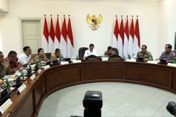 Presiden minta menteri kabinet antisipasi perlambatan ekonomi