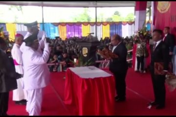 Gubernur Papua lantik Bupati & Wakil Bupati Mimika terpilih