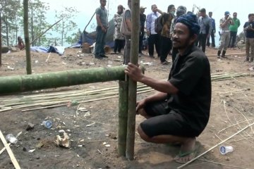 Pemkab Lebak janjikan  pembangunan kembali rumah warga Baduy