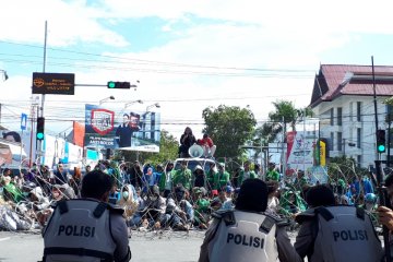 DPRD Sulteng berjanji teruskan tuntutan mahasiswa se-Kota Palu