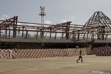 Bandara El Tari segera dilengkapi dengan garbarata dan bus apron