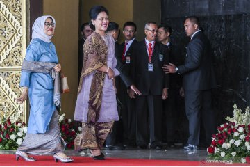Pelantikan DPR, Ibu Negara tiba di komplek parlemen