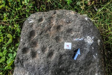 Temuan batu dakon indikasi jejak hunian tua di Tidore