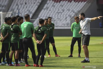 Timnas Indonesia langsung latihan setelah tiba di Dubai