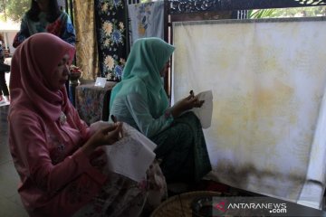 Ganjar: Filosofi batik diberikan sejak dalam kandungan