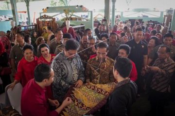 Peringatan hari batik nasional