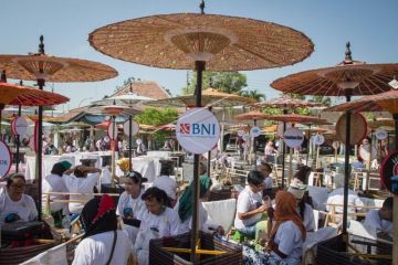 Peringatan hari batik nasional