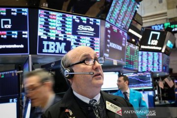 Wall Street menguat di tengah risalah The Fed dan harapan perdagangan