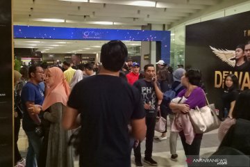 Suasana jelang konser Dewa 19