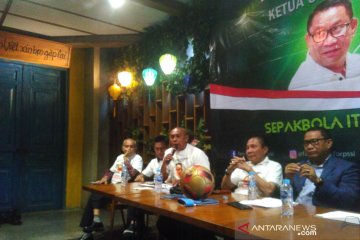 Fary Djemy Francis, ingin pimpin PSSI bermodalkan cinta sepak bola