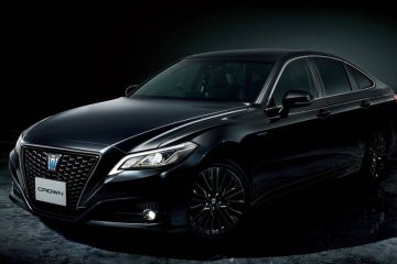 Toyota luncurkan sedan Crown bergaya "sporty" di Jepang