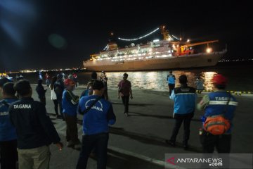 Puluhan pengungsi Wamena tiba di Tanjung Perak Surabaya