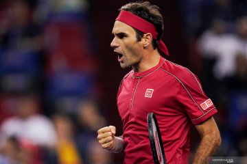 Federer ke semifinal ATP Finals setelah kalahkan Djokovic