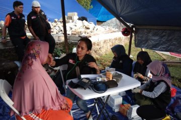 Layanan kesehatan pengungsi gempa Ambon di RSUD diupayakan gratis