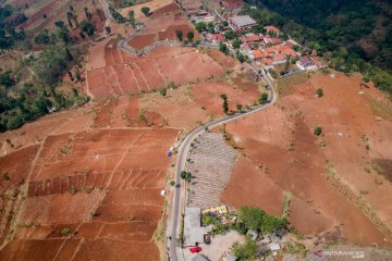 Kawasan Kertasari Kabupaten Bandung diterjang banjir bandang