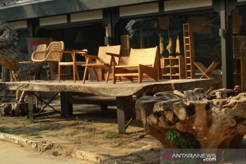 Dinas Perdagangan: Sumbangan ekspor terbesar Jepara adalah mebel kayu