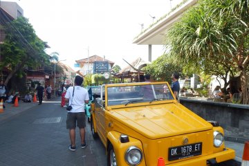 Nikmati jelajah Bali dengan VW Safari