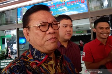 Agung Laksono doakan Wiranto pulih satu minggu