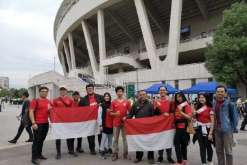 Pelajar Indonesia tempuh perjalanan 320 kilometer demi Timnas