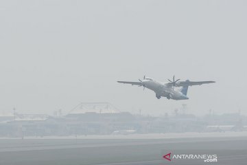 Kabut asap ganggu penerbangan di bandara Palembang