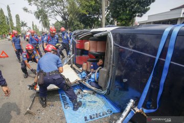 Simulasi penanganan kecelakaan lalu lintas