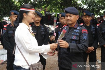 Potret perjuangan dari jalan yang berbeda